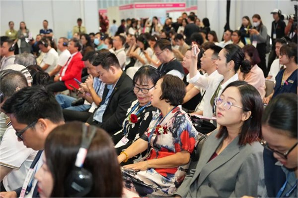 聚全球·锚定东南亚：SIUF越南国际贴身服饰博览会在胡志明市盛大开幕