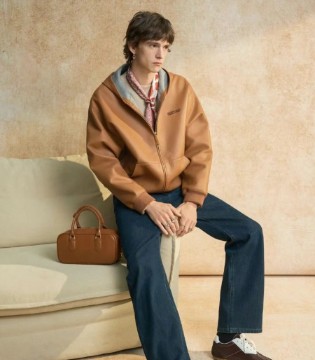 威杰思-VJC 2025秋冬系列：以暖调松弛感，重塑都市型男的冬日美学