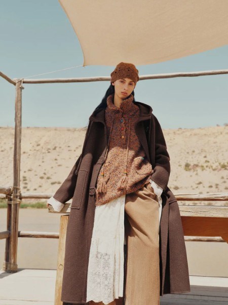 菀草壹：以衣为笔，书写冬日时尚诗篇