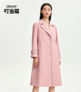 叮当猫DDCAT女款风衣：匠造每一处细节，解锁都市时尚密码！