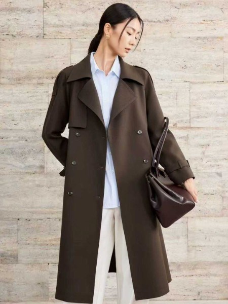 爱依莲2025秋冬重磅发布！轻奢魅力，定义都市新风尚