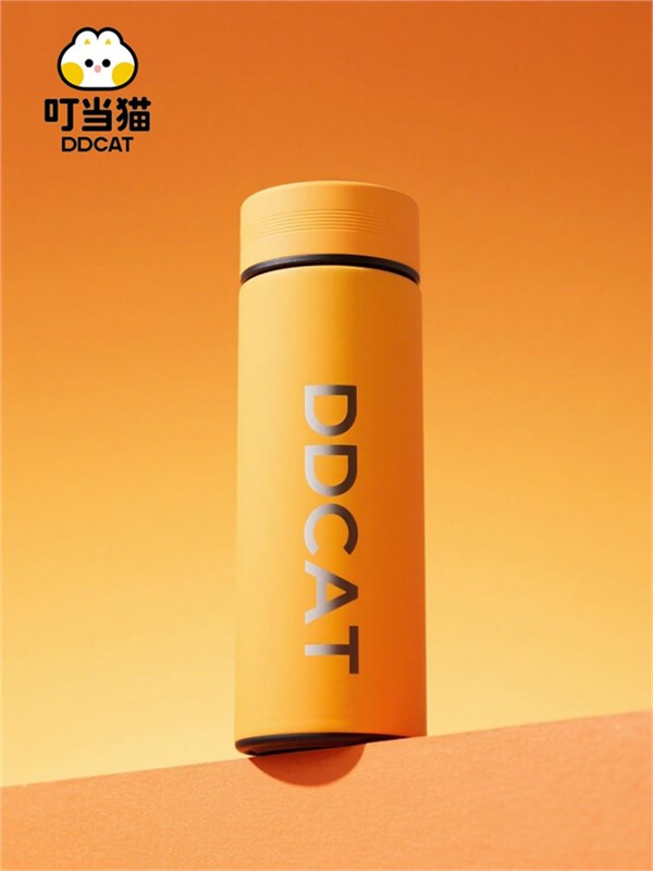 萌盏焕新，暖润时光——叮当猫水杯家族的雅致献礼