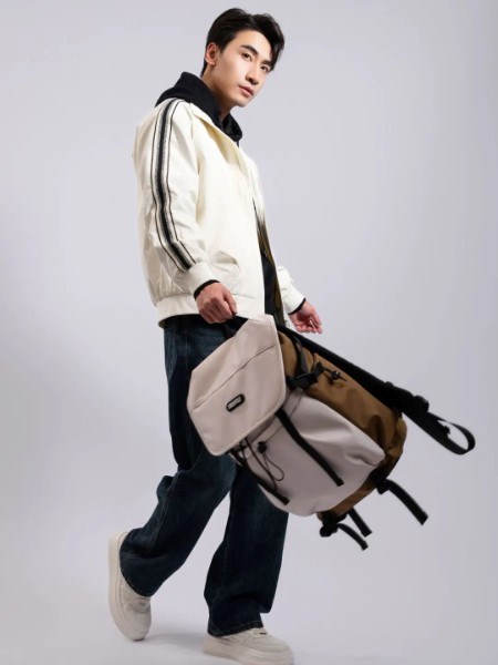 恩咖（UNKUT）2025男装新季｜以衣为笔，绘就初冬的「质感绅士图鉴」