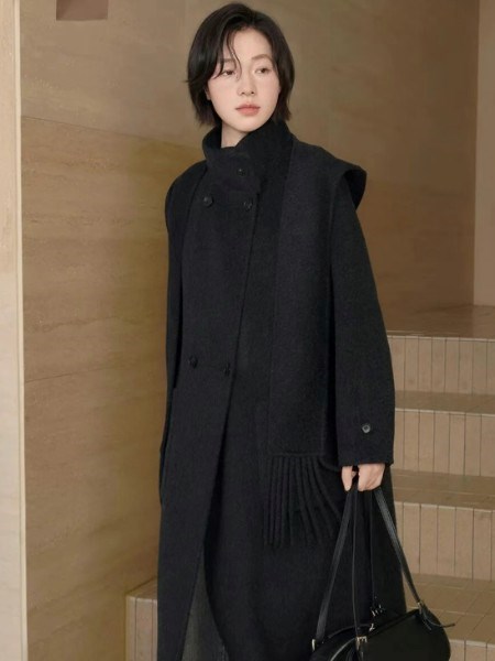 SRYC冬日战袍呢大衣合辑：2025时尚出征，魅力无界