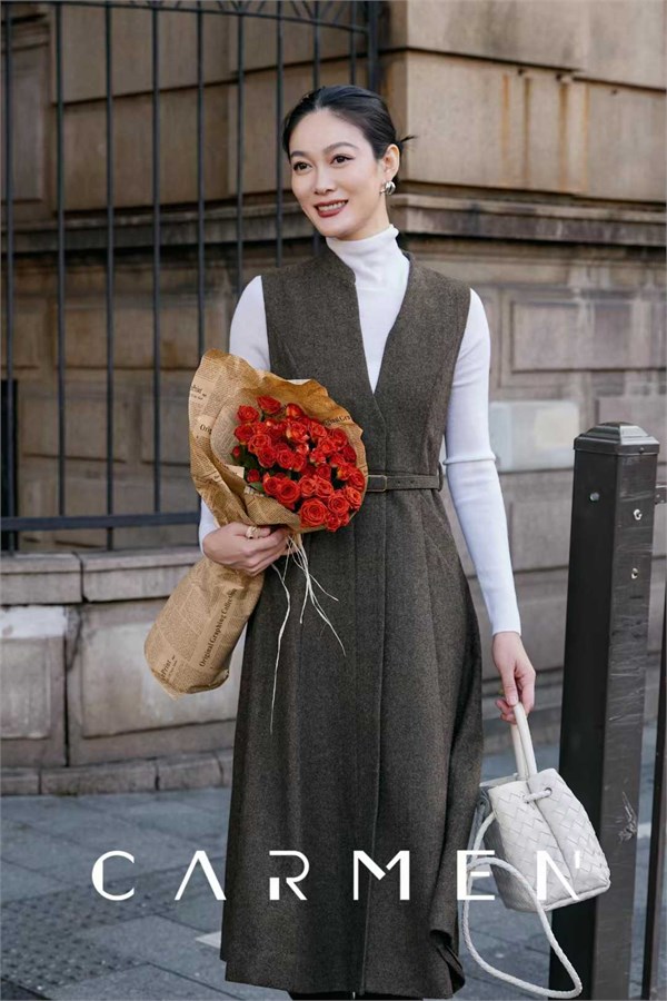 CARMEN卡蔓冬季大衣:以高端格调,镌刻冬日优雅传奇