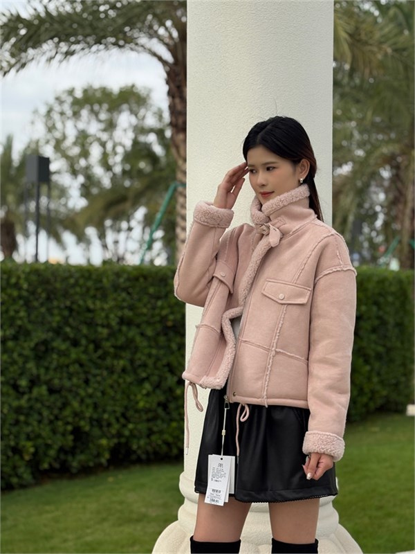 DD女装｜冬日衣橱焕新，三款外套解锁高级感穿搭公式