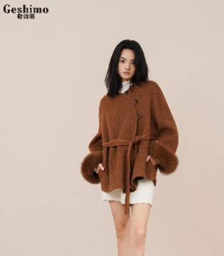 歌诗陌女装｜冬日高级感穿搭指南，大衣解锁法式复古浪漫