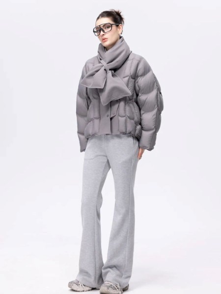 零压温暖，织就优雅｜欧E [OEEO] 2025冬季系列，让寒冬成为你的时尚秀场