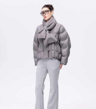 零压温暖，织就优雅｜欧E [OEEO] 2025冬季系列，让寒冬成为你的时尚秀场