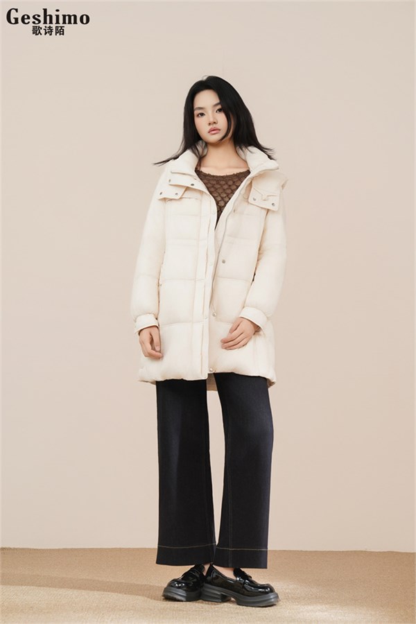 歌诗陌女装｜2025冬季羽绒新序章：以轻盈之姿，温暖与风格的双重诗篇