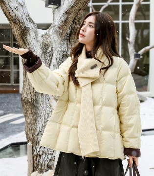 OR.Kart文艺女装｜绒绒暖域：以衣为诗，在冬日里写就静谧的温柔叙事