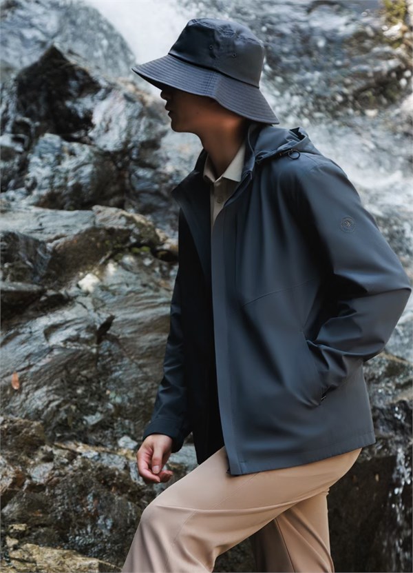 名盾(M&D)2025秋冬：秋冬大片，定格随型夹克精彩瞬间