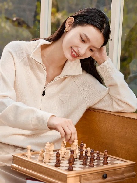 这个秋冬，有米皇2025毛衣相伴：提花寄情，毛绒治愈，针织守爱