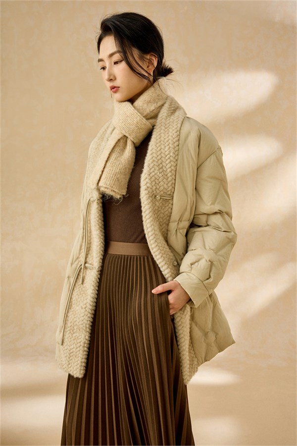 禾等Helen Moda冬季上新，时尚与温暖的浪漫之约