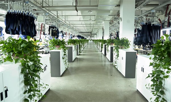 单位正装居然是定制级羊毛 + 羊绒?源头工厂果然不一样!