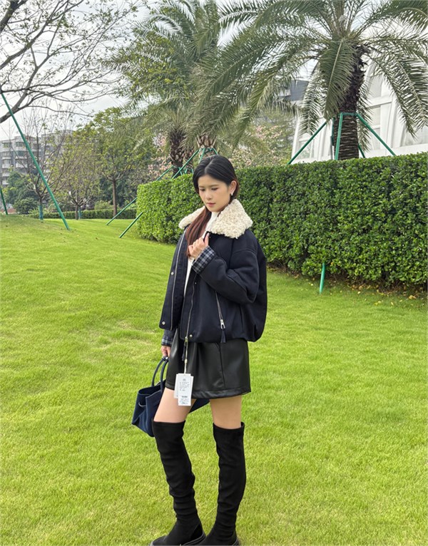 DD女装短款外套：可爱炸街，时尚不设限！