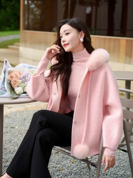 珈姿·莱尔(JZLE) 大气时尚的冬日华章