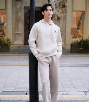 九牧王2025秋冬系列｜软糯出击，解锁少年感满分穿搭公式！