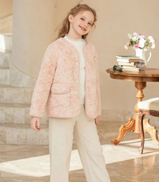 常春藤IVY HOUSE以暖萌魔法守护孩子的童话冬天