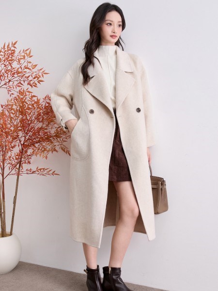 第一件冬日战袍|InShop茵烁女装静奢呢大衣,藏尽风骨与暖意