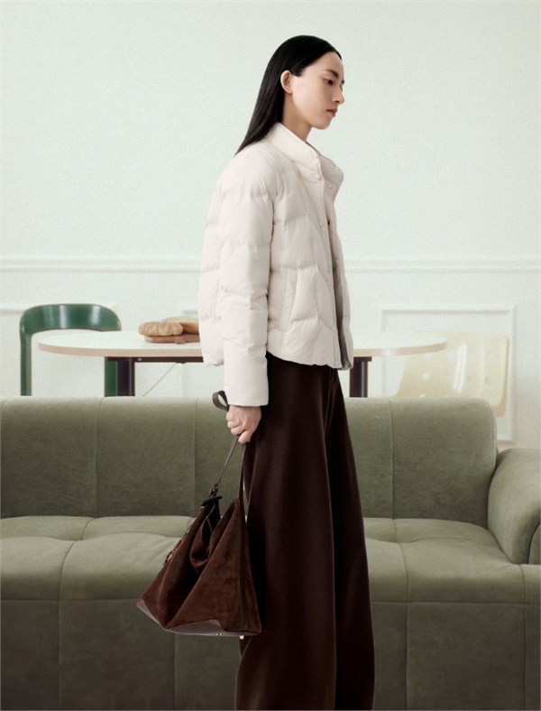 indicia冬季衣橱提案｜短款轻暖羽绒，让寒冬成为你的时尚秀场