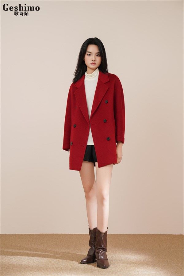 歌诗陌女装 | 一件呢子大衣，冬日浪漫诗篇