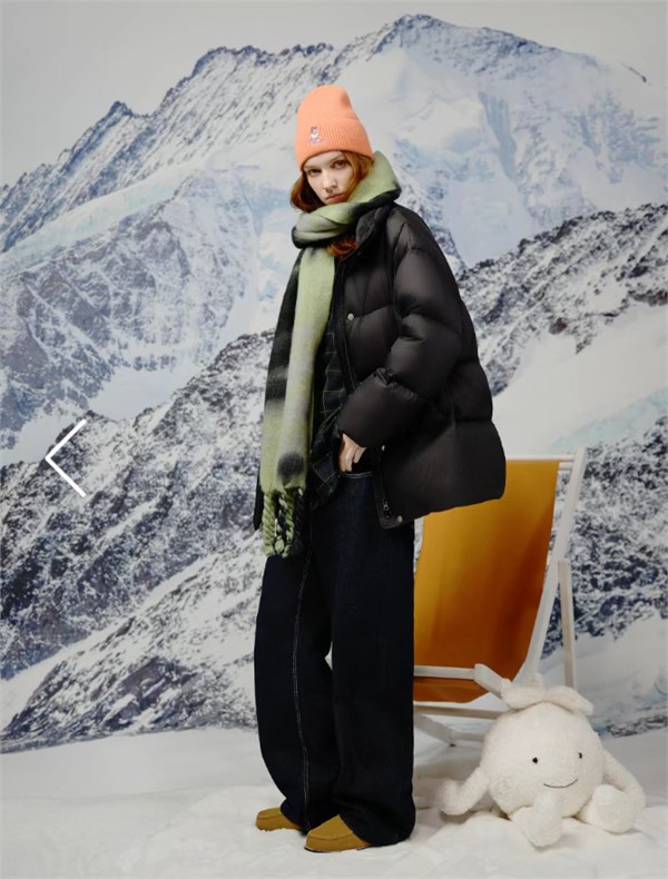 羽绒裹住阳光，色彩点燃雪原——HPLY 2025滑雪季，让冬天活成一首诗