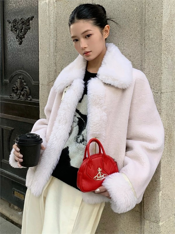 荷高（H.HENTEEL）让温柔与力量陪你温暖过冬！