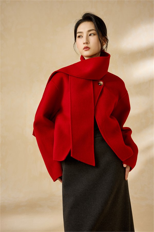 禾等女装冬季新章|以温暖为笔,勾勒冬日高级感衣橱