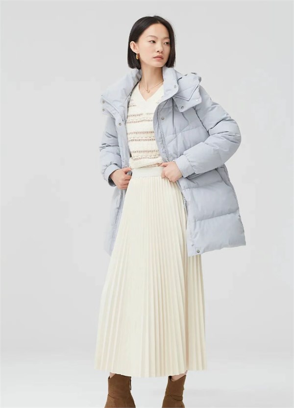 betu百图女装焕新登场!应季温暖加持,打造吸睛穿搭范本