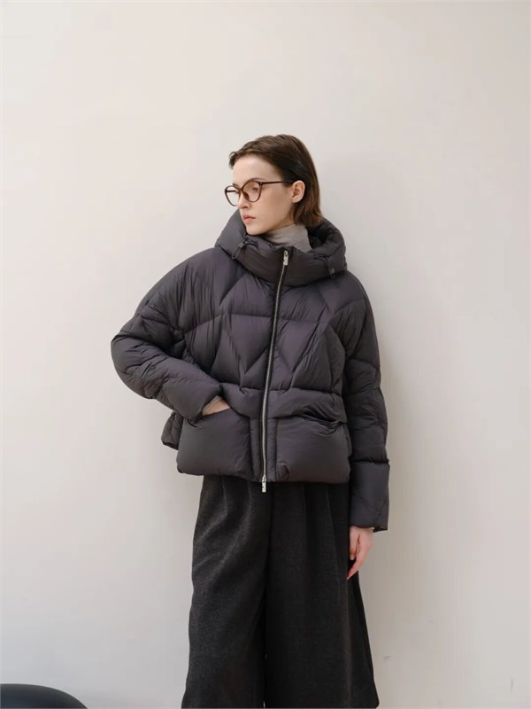 HEBENJIA赫本家:初冬羽绒套装,邂逅简约质感美学之境