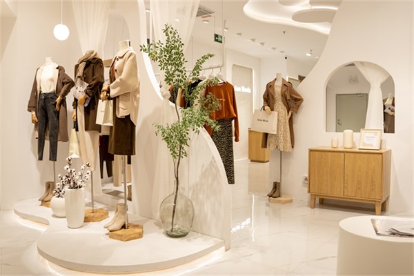 禾等女装双12上新:以衣为语,诉说你的冬日故事