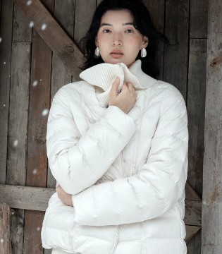 恩瑞妮ENRUINI雪域白鹅绒系列云端之暖