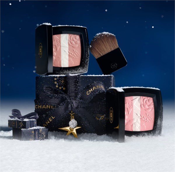 香奈兒2025節(jié)日限定彩妝系列：赴一場冬夜星河之約