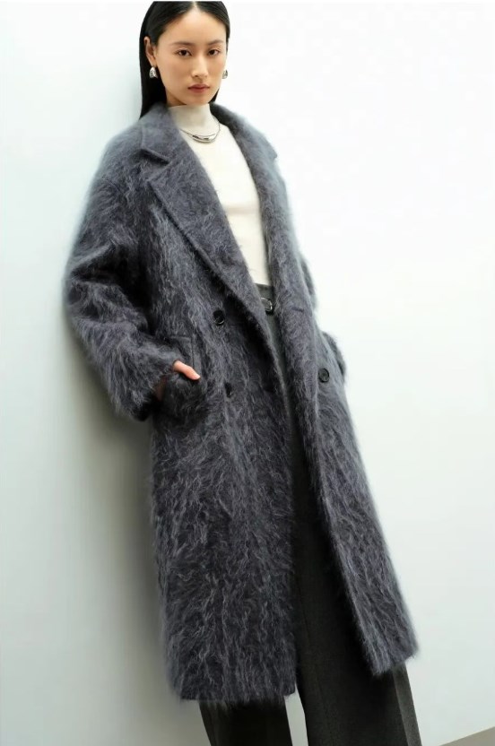 CONATUS珂尼蒂思2025女装新品:冬日衣橱的优雅诗篇