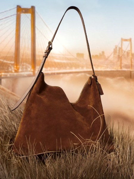 Coach蔻驰2025新品香包:经典、复古奢华新境