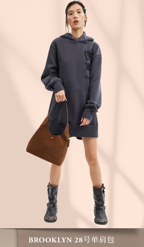 Coach蔻驰2025新品香包:经典、复古奢华新境