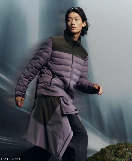 波司登男装2025新款户外运动系列：征服山野，无畏前行