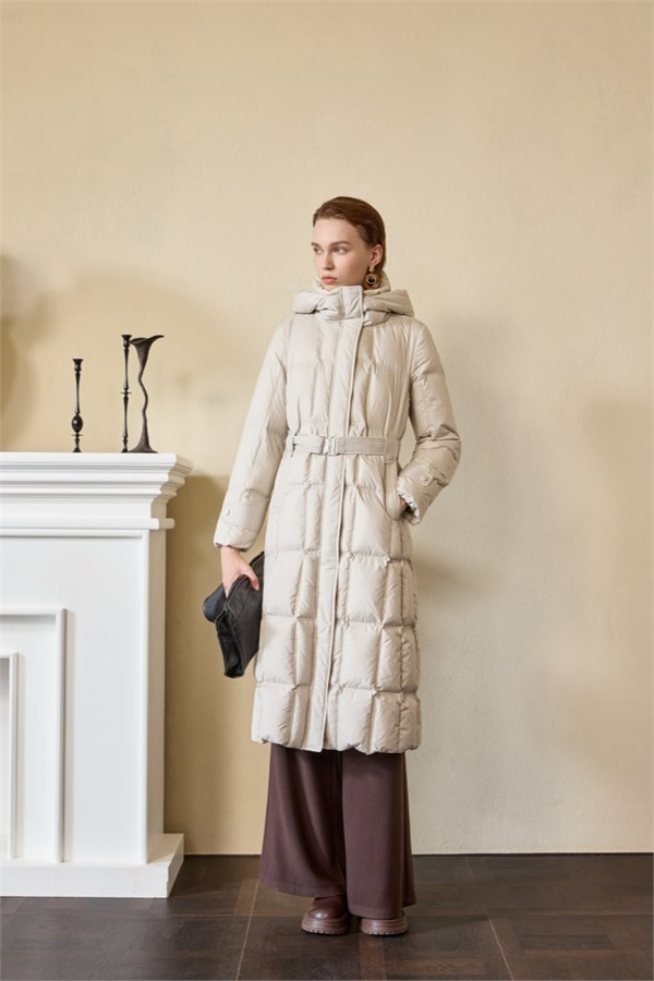 城市格调女装:摩登职场,解锁高智感女性力量