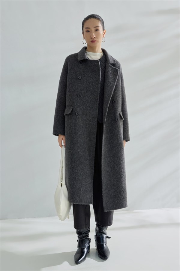 城市格调女装:摩登职场,解锁高智感女性力量