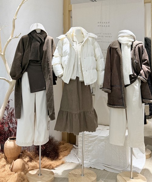 简与媄冬季女装上新：解锁冬日时尚新“媄”力