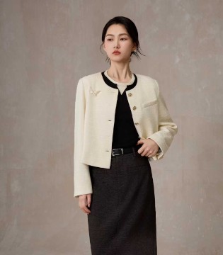 禾等Helen Moda短款外套：解锁冬日时尚的黄金比例密码