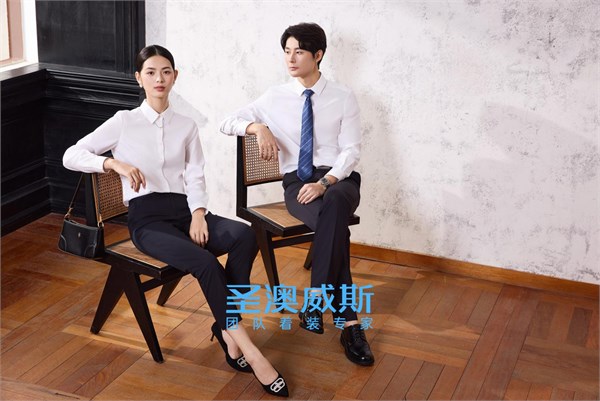 职场形象升级：定制西装成企事业单位刚需！