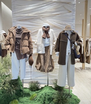 简与媄女装冬季新品：时尚与温暖的冬日之约