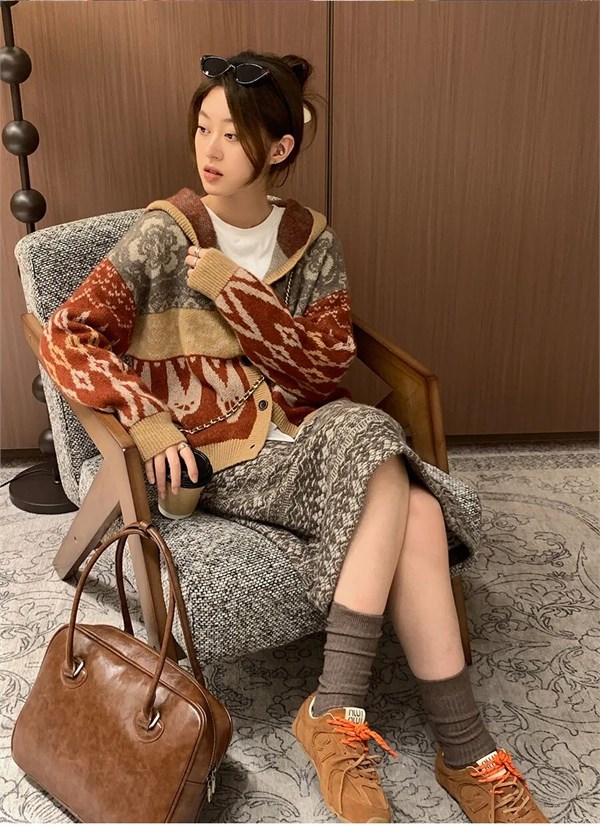 旦可韵2025针织毛衣:给冬日的自己一份温暖拥抱