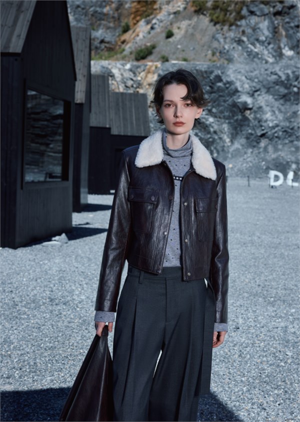 蒂言女装2025冬装,开启温暖时尚之旅