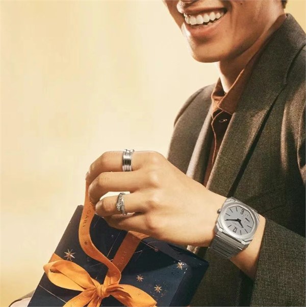 宝格丽“百宝箱”挑花眼！究竟哪款才是老婆大人的“心尖宠”？