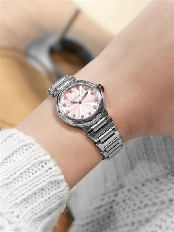 宝格丽“百宝箱”挑花眼！究竟哪款才是老婆大人的“心尖宠”？