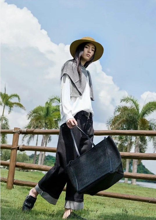 ISHONTTE堓上女装 | 以天赋色彩织就春日诗篇，让身心在衣袂间自由呼吸