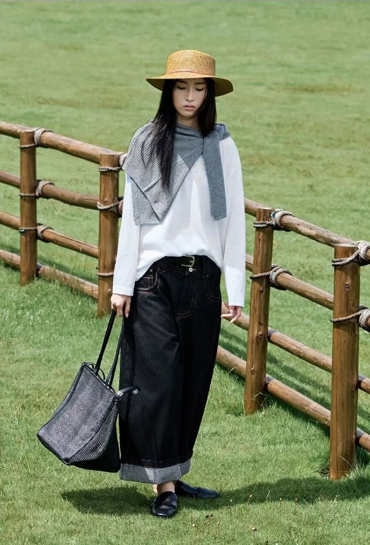 ISHONTTE堓上女装 | 以天赋色彩织就春日诗篇，让身心在衣袂间自由呼吸